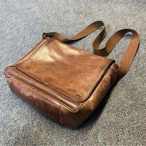 Buffalo Jackson Roosevelt Buffalo Leather Messenger Bag
